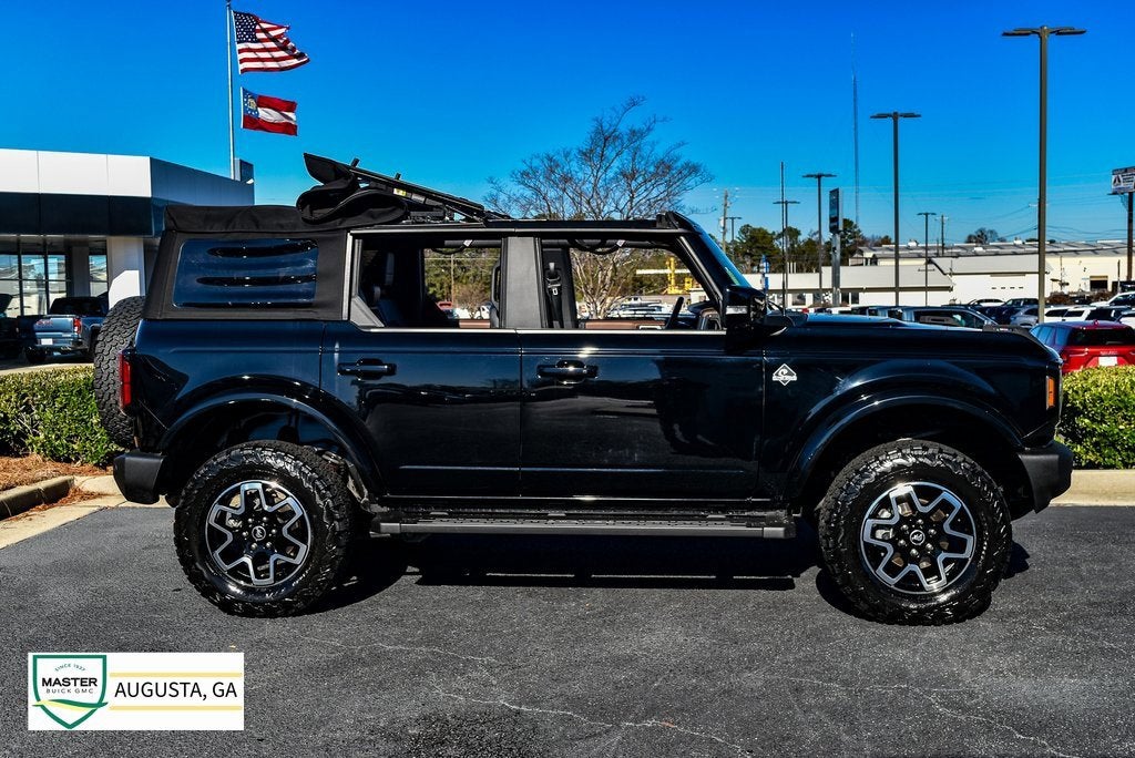 2021 Ford Bronco Base