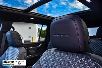 2024 GMC Acadia Denali