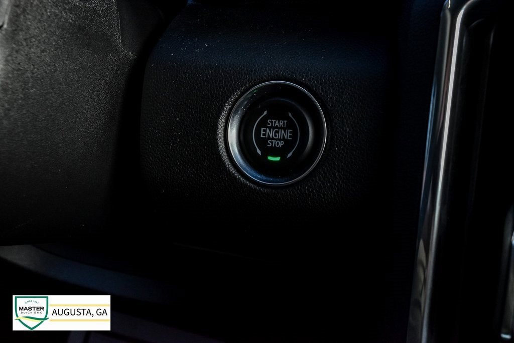 2025 GMC Acadia Denali