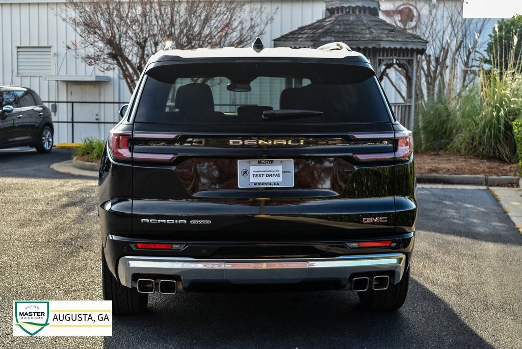 2025 GMC Acadia Denali
