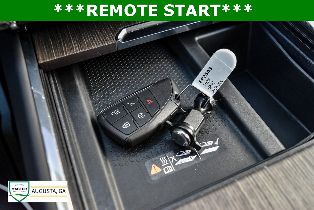 2025 GMC Acadia Denali