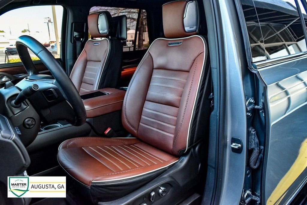 2023 GMC Yukon Denali Ultimate