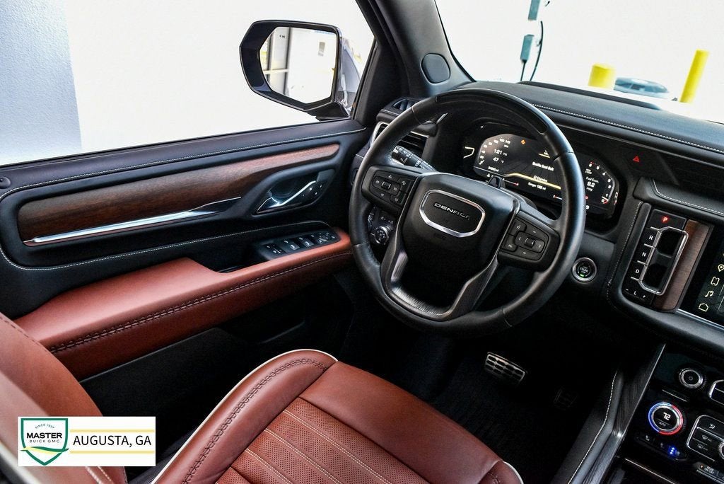 2023 GMC Yukon Denali Ultimate