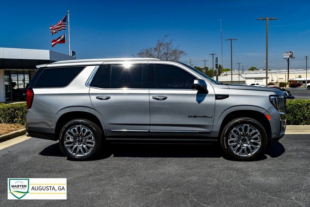 2023 GMC Yukon Denali Ultimate