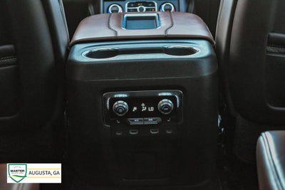 2024 GMC Yukon XL Denali Ultimate