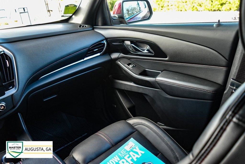 2023 Chevrolet Traverse RS