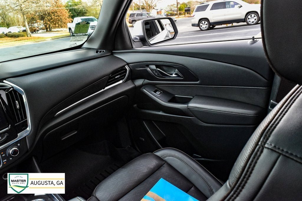 2022 Chevrolet Traverse High Country