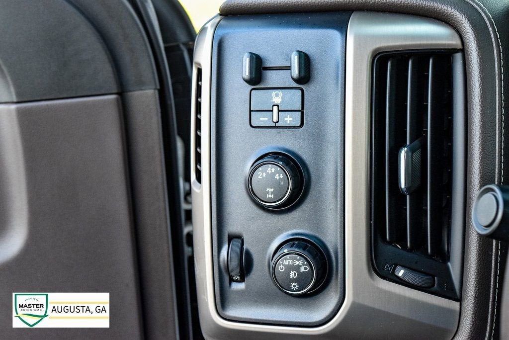 2015 GMC Sierra 2500 HD Denali