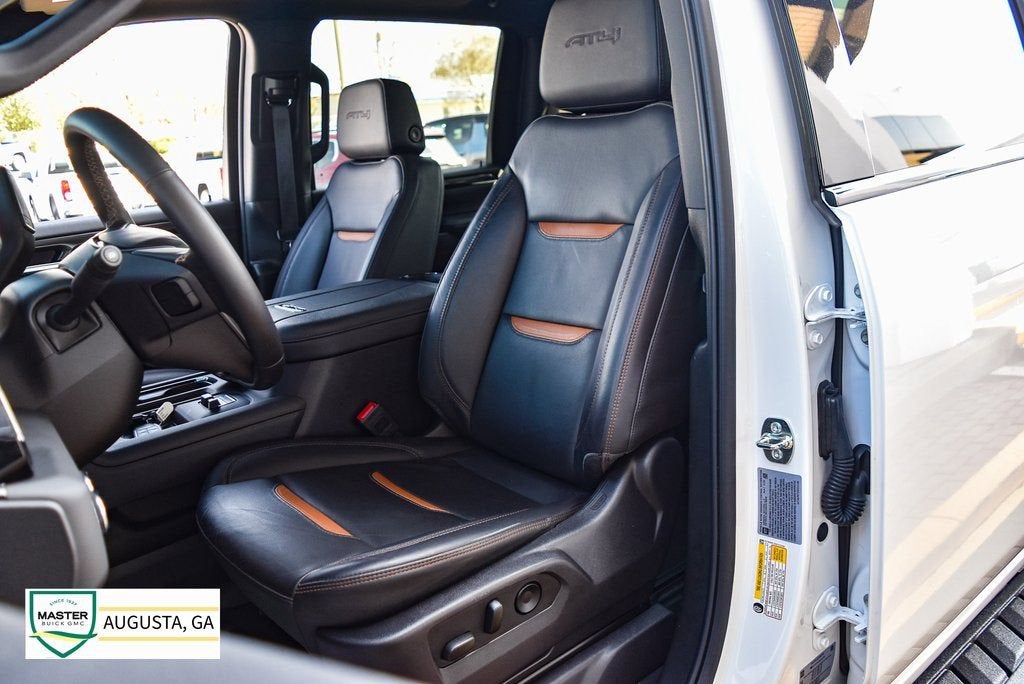 2025 GMC Sierra 2500 HD AT4