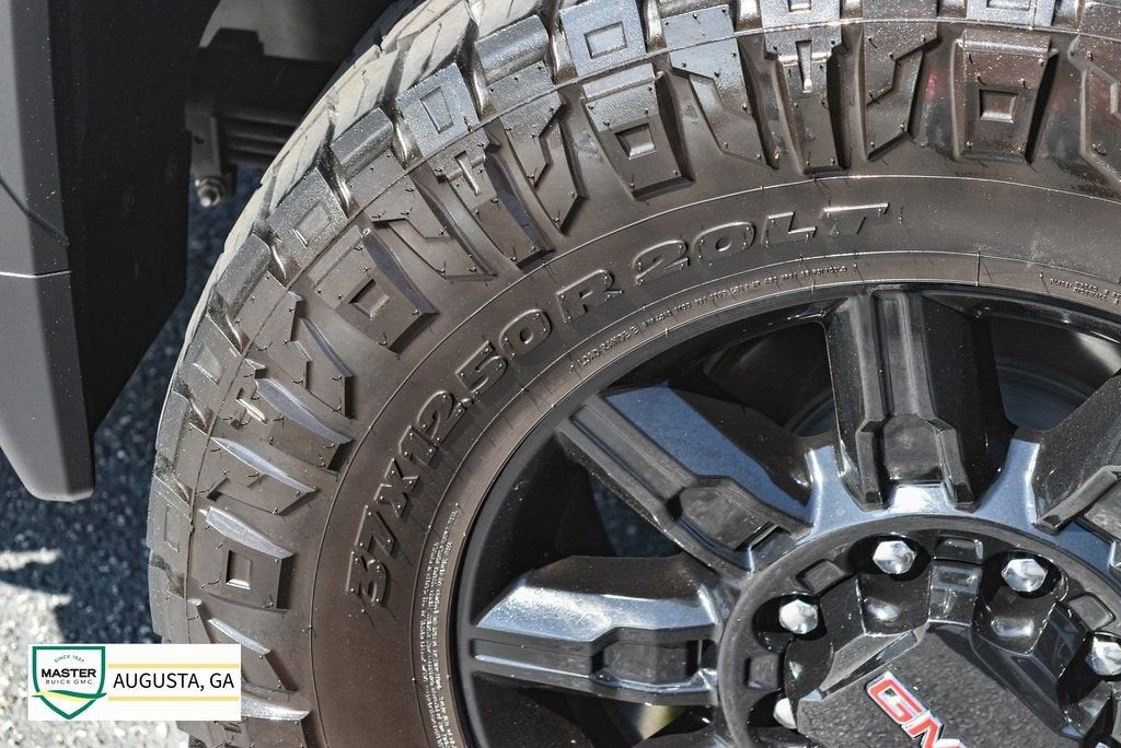 2025 GMC Sierra 2500 HD AT4