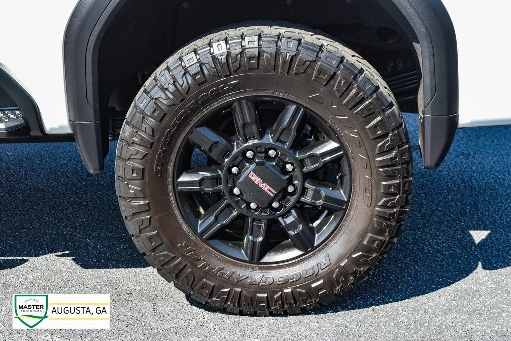 2025 GMC Sierra 2500 HD AT4