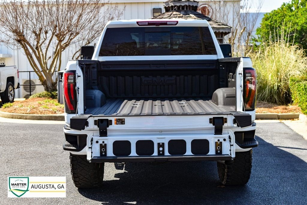 2025 GMC Sierra 2500 HD AT4