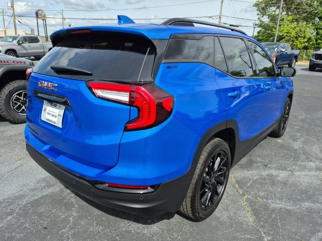 2024 GMC Terrain SLT