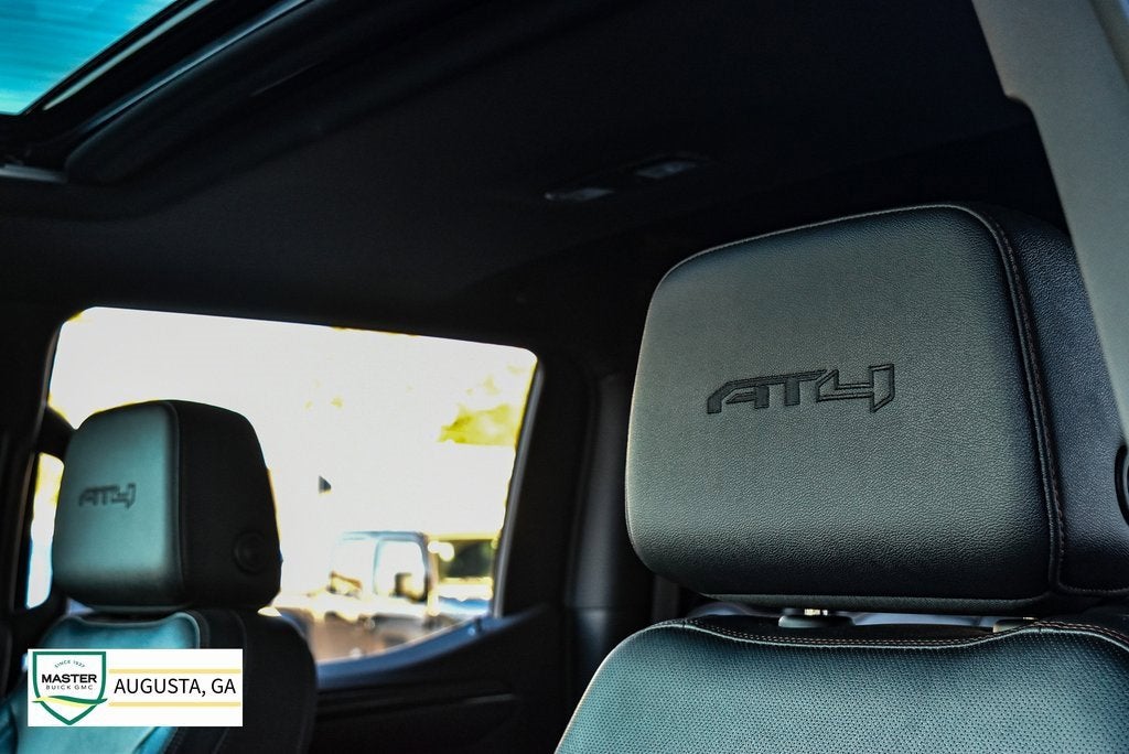 2024 GMC Sierra 1500 AT4