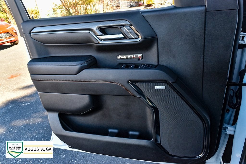 2024 GMC Sierra 1500 AT4