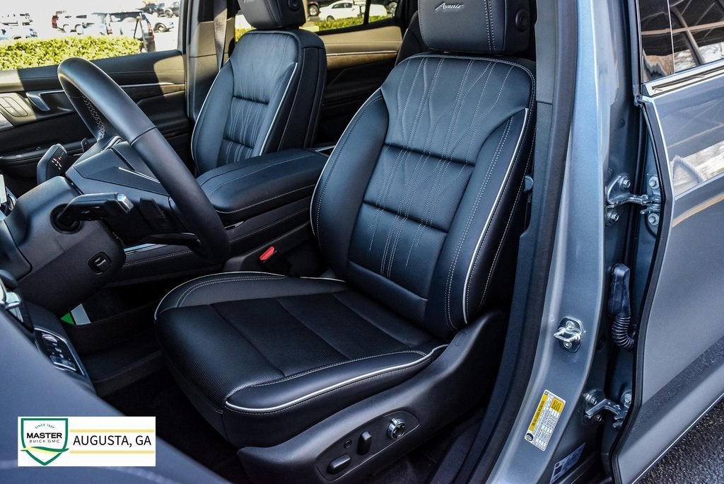 2025 Buick Enclave Avenir