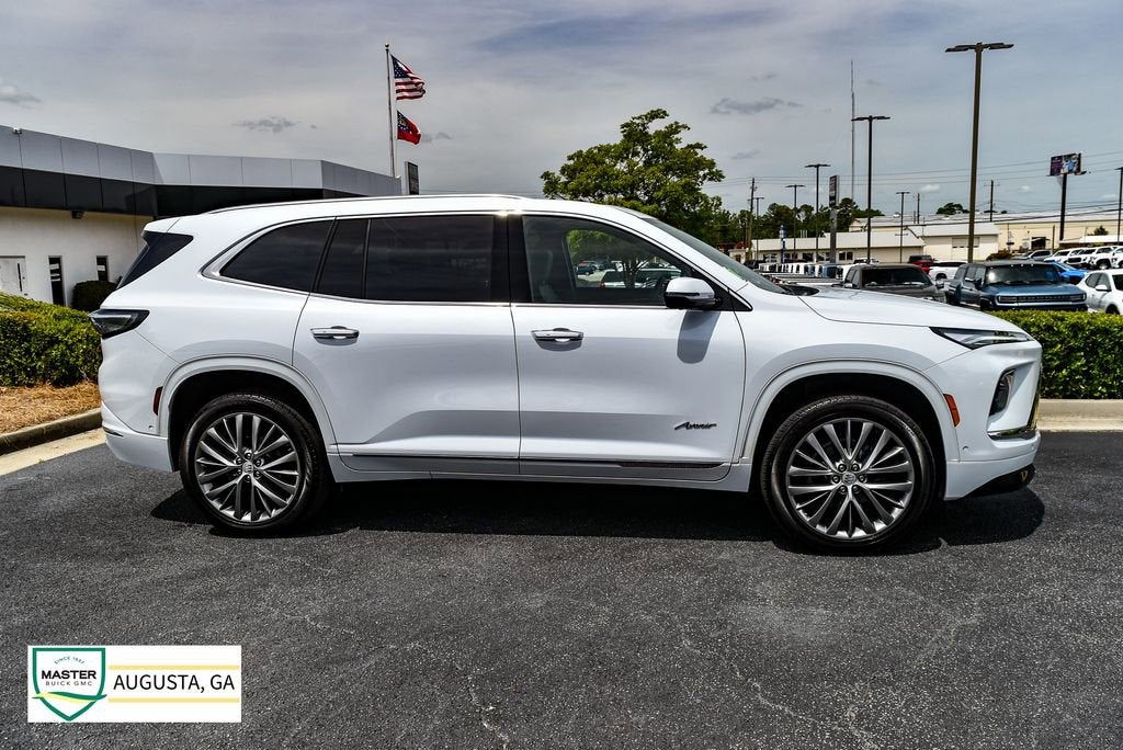 2026 Buick Enclave Avenir