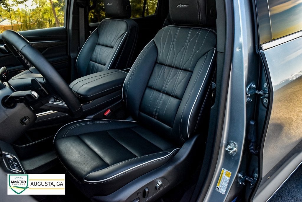2025 Buick Enclave Avenir