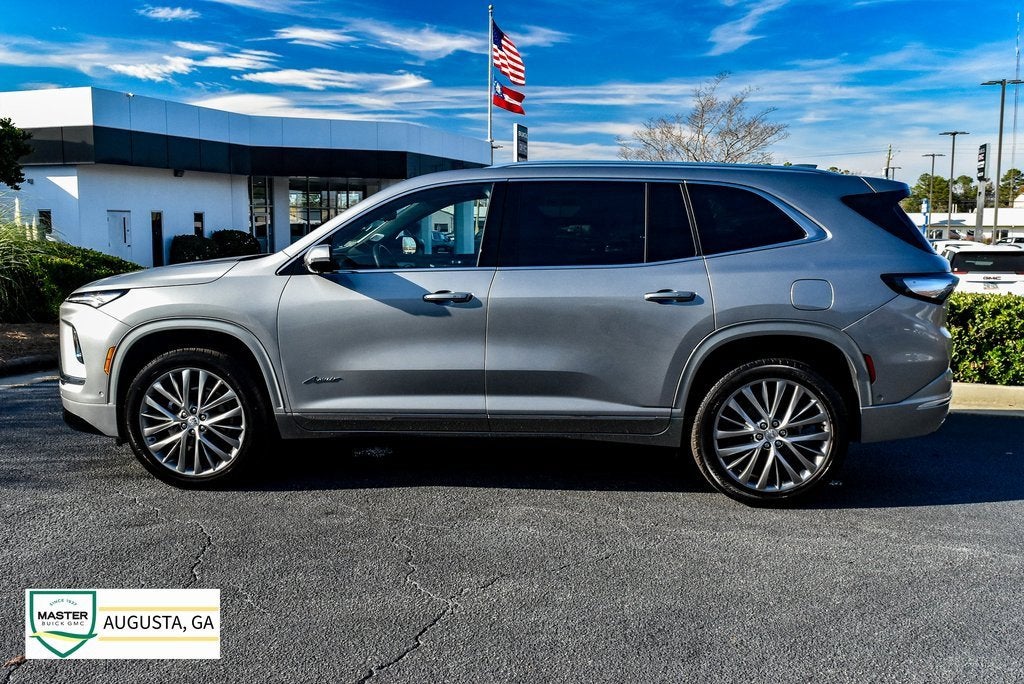 2025 Buick Enclave Avenir