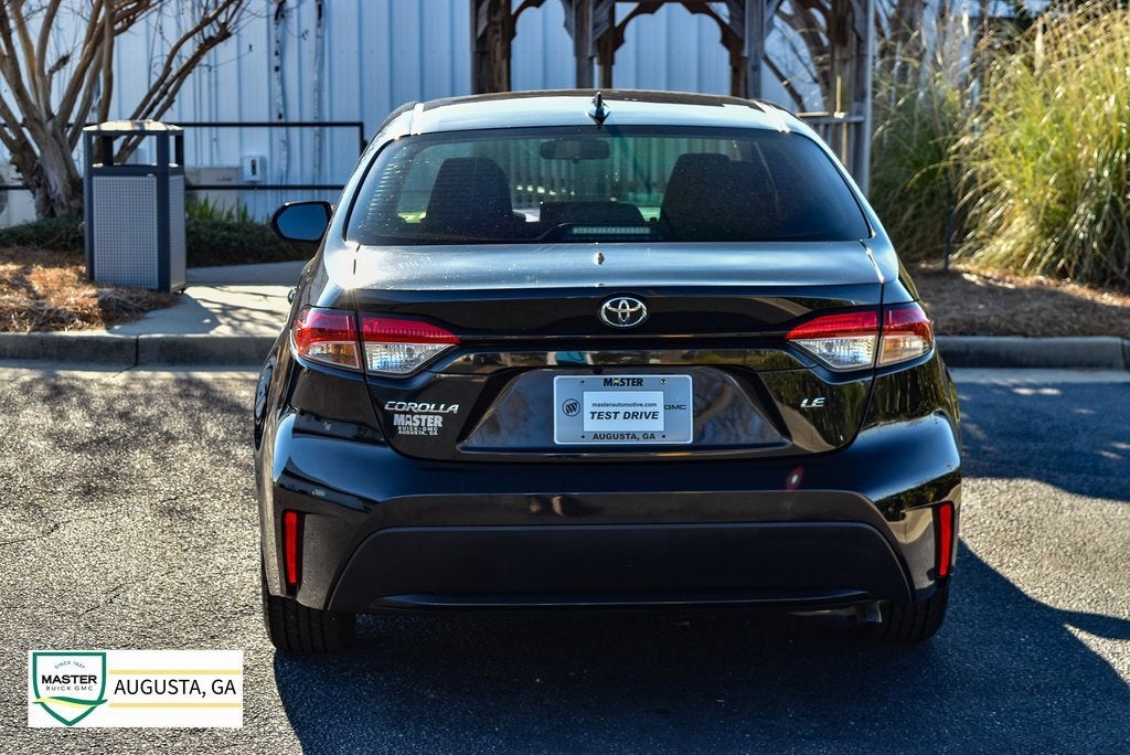 2022 Toyota Corolla LE