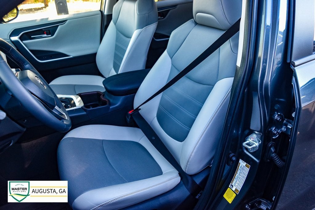 2025 Toyota RAV4 Hybrid Limited