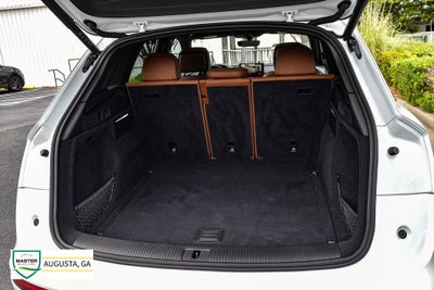 2024 Audi Q5 S line Premium Plus