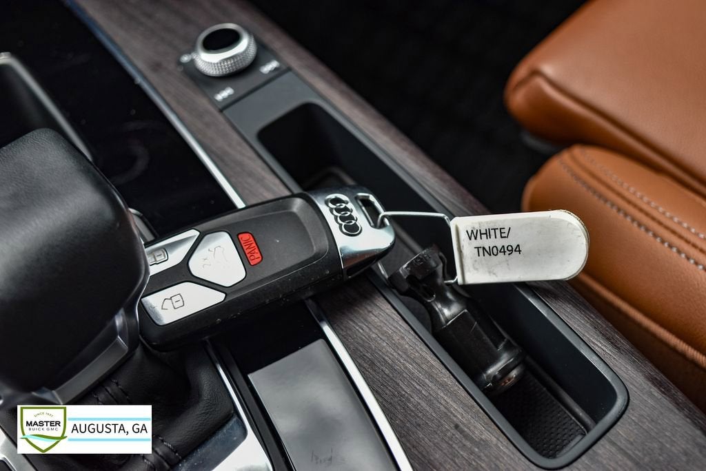 2024 Audi Q5 S line Premium Plus
