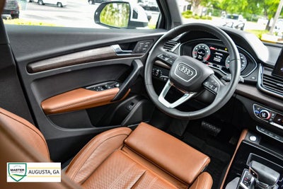 2024 Audi Q5 S line Premium Plus