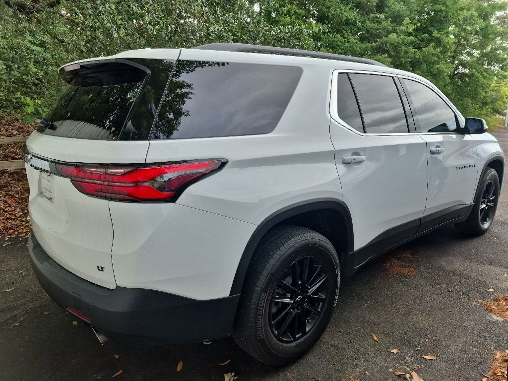 2022 Chevrolet Traverse LT Leather