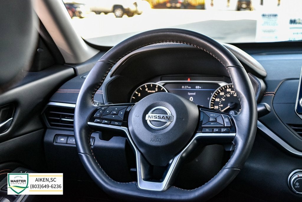 2021 Nissan Altima 2.0 SR