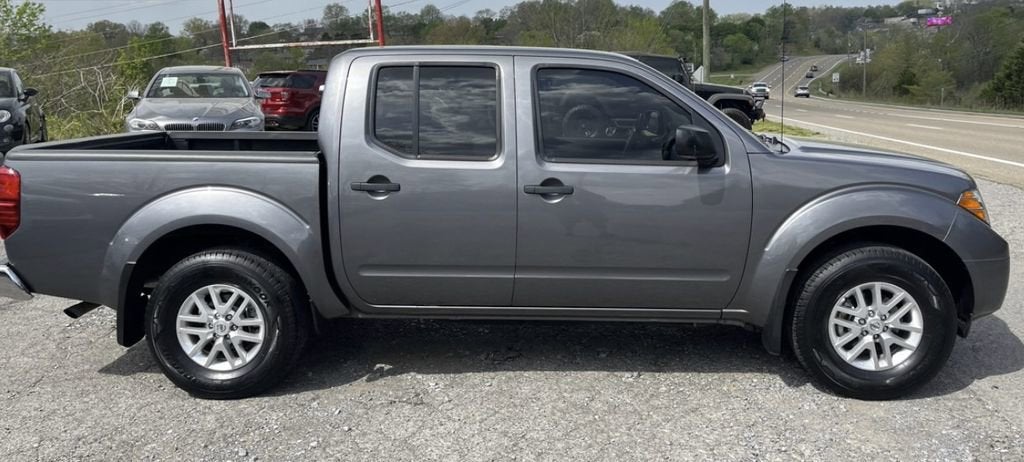 2021 Nissan Frontier SV