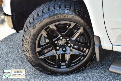 2022 Chevrolet Silverado 1500 Custom Trail Boss