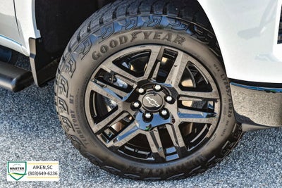 2022 Chevrolet Silverado 1500 Custom Trail Boss