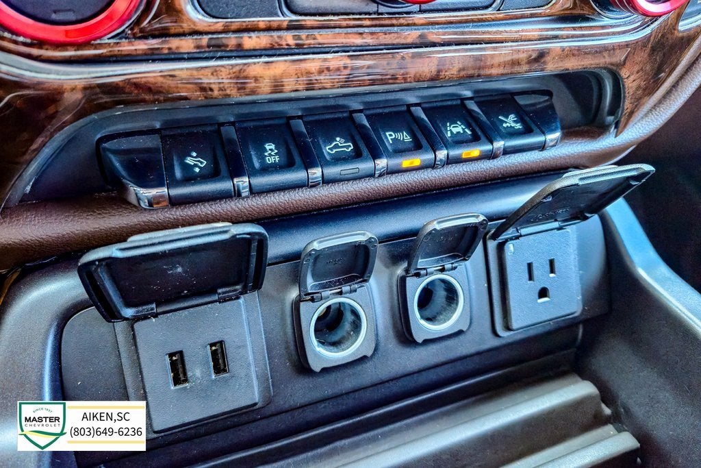 2016 Chevrolet Silverado 1500 High Country