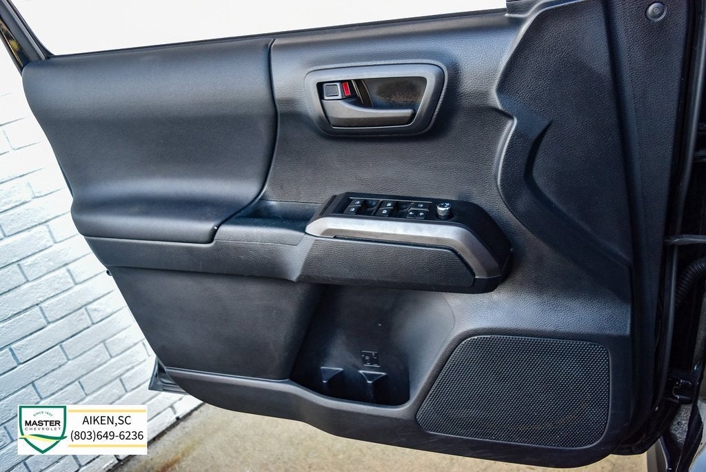 2018 Toyota Tacoma SR