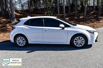 2024 Toyota Corolla Hatchback SE